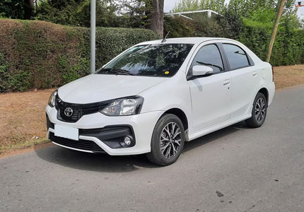 Etios Taxi Service