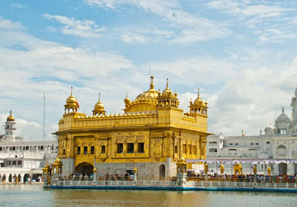 Amritsar Taxi Rental Service