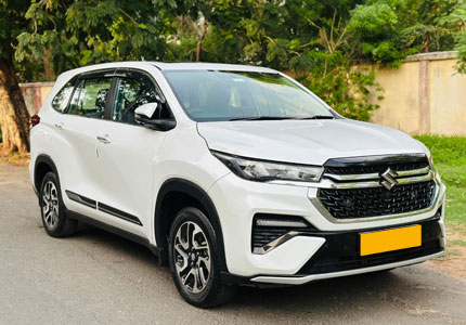 Hycross Luxury Cab Rental Service