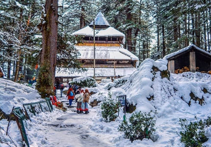 Snowy Getaway to Manali
